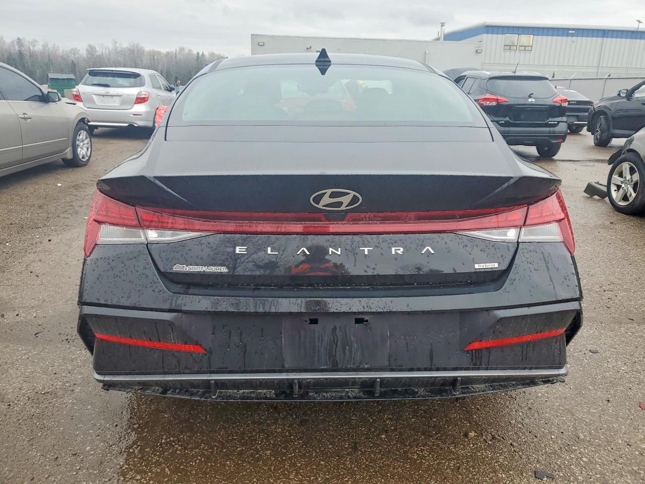 2026 Hyundai Elantra Hybrid Limited - zdjęcie 6