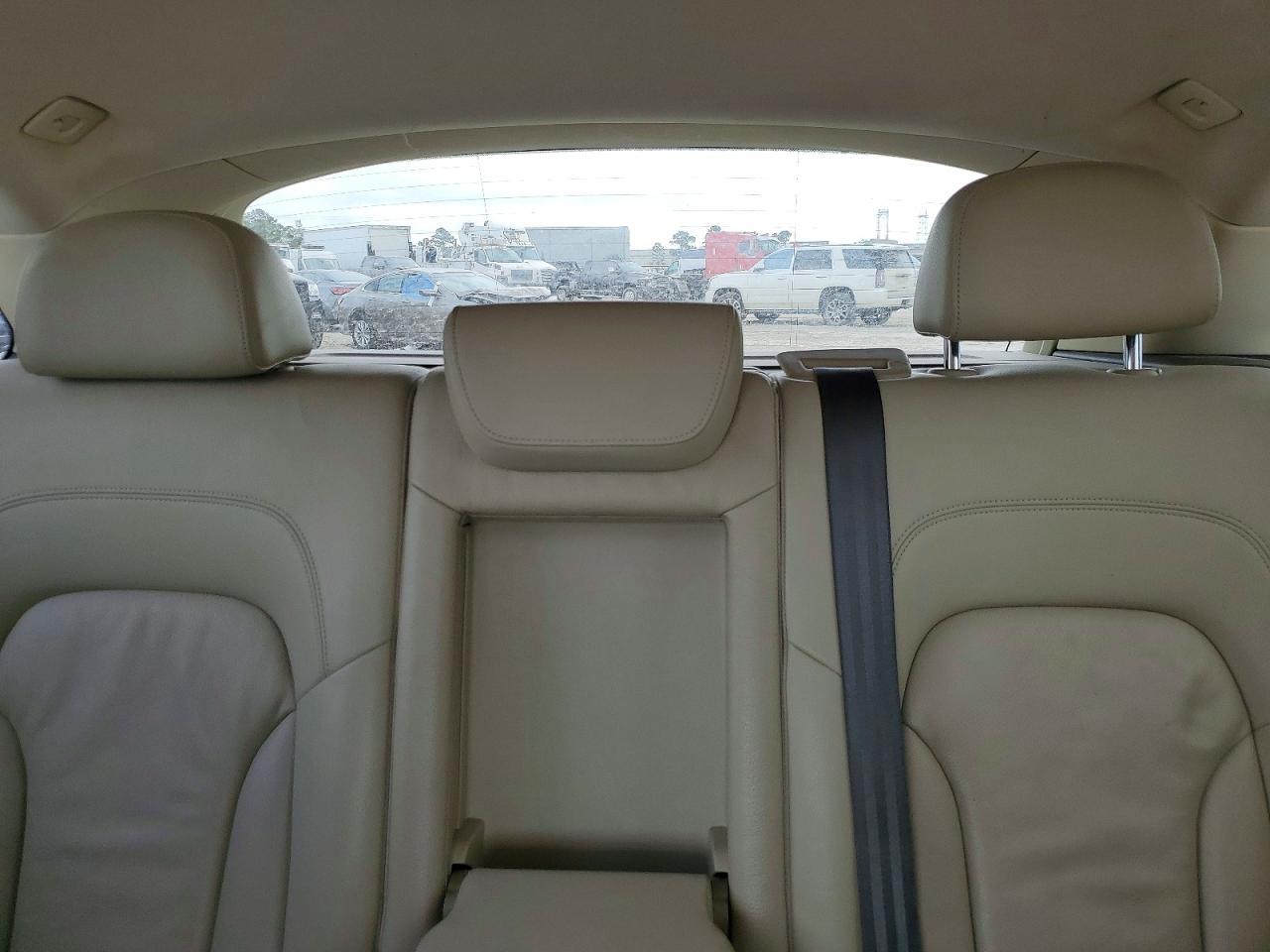 2015 Audi Q5 Premium - zdjęcie 10