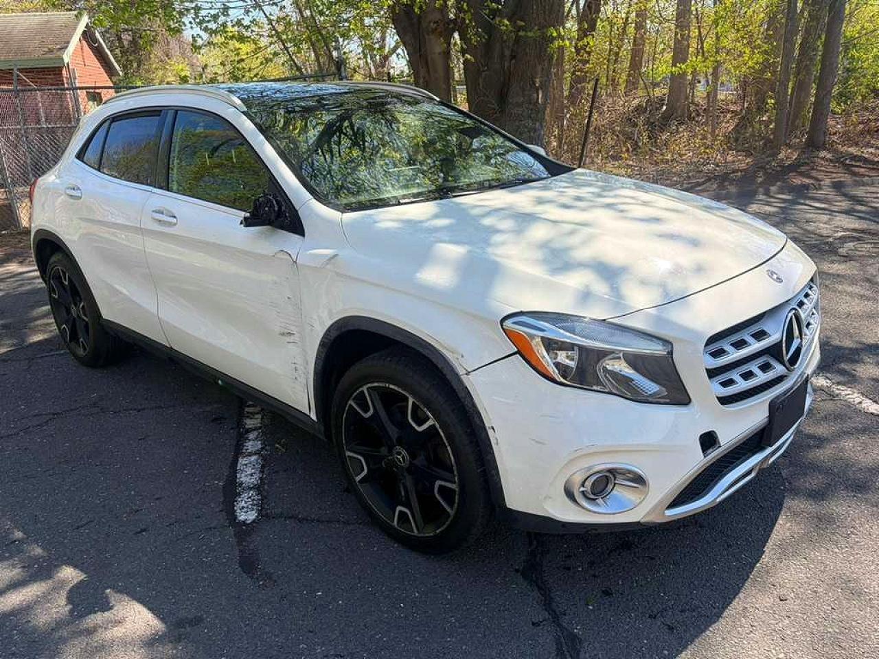 2018 Mercedes-Benz Gla 250 4Matic - zdjęcie 4