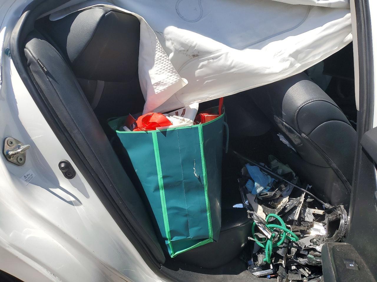 2019 Toyota Camry Se - zdjęcie 10