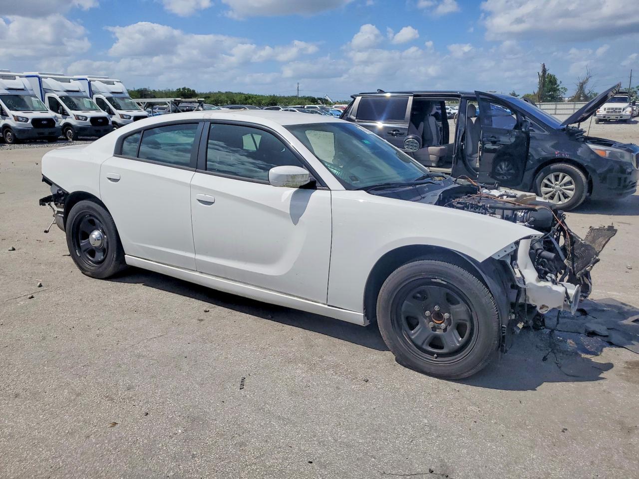 2021 Dodge Charger Police - zdjęcie 4