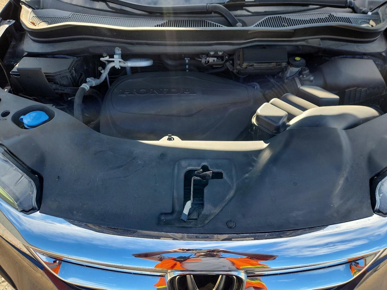 2021 Honda Pilot Touring - zdjęcie 12