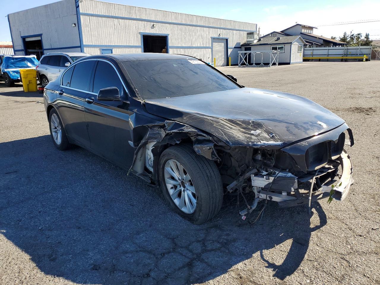 2015 BMW 740 I - zdjęcie 4