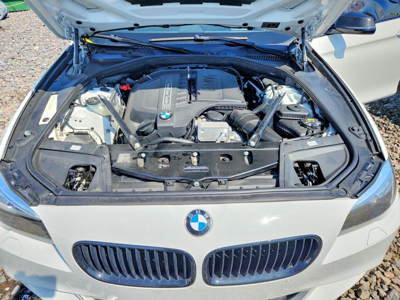 2016 BMW 535 Xi - zdjęcie 11