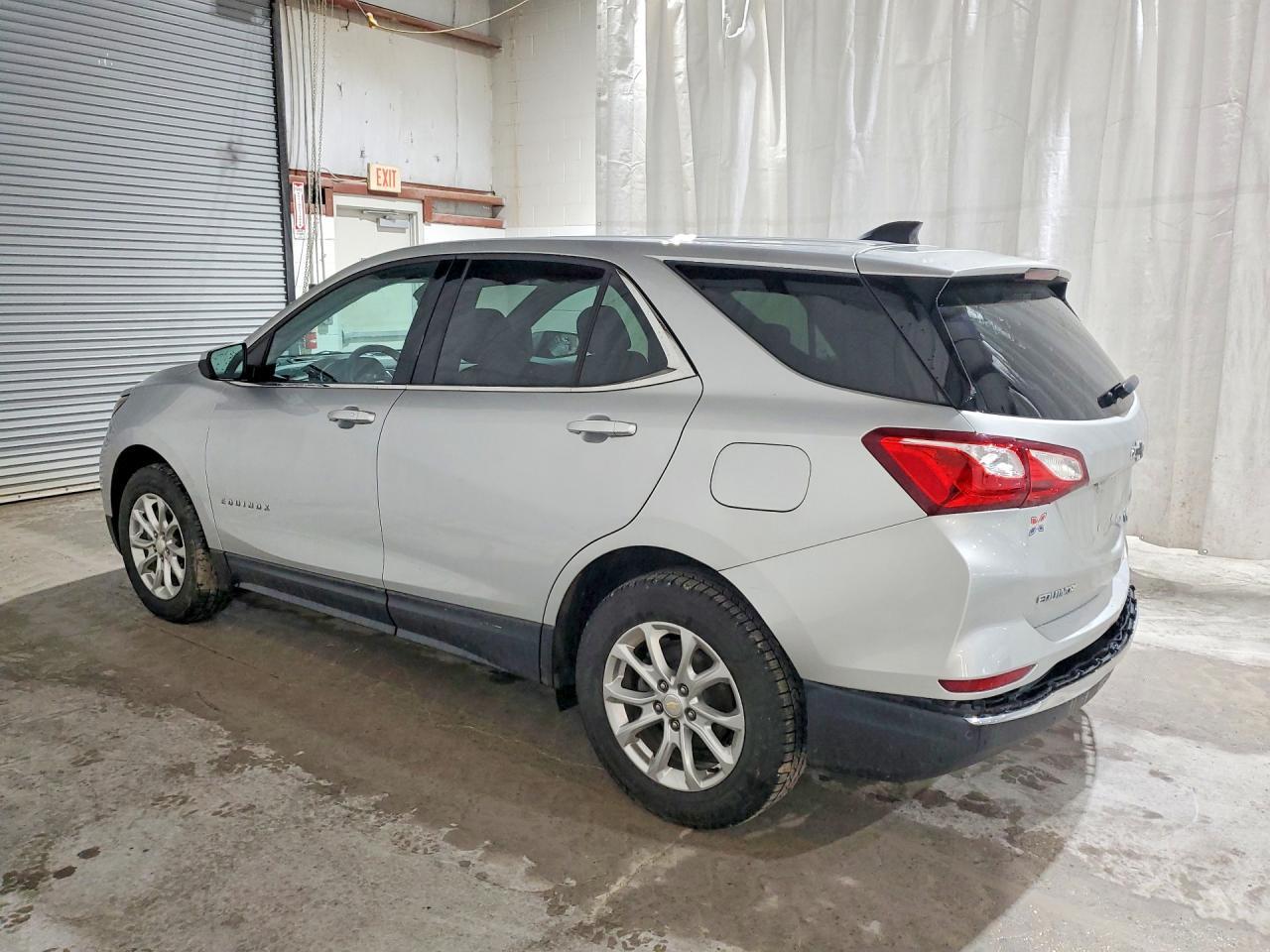 2020 Chevrolet Equinox Lt - zdjęcie 2