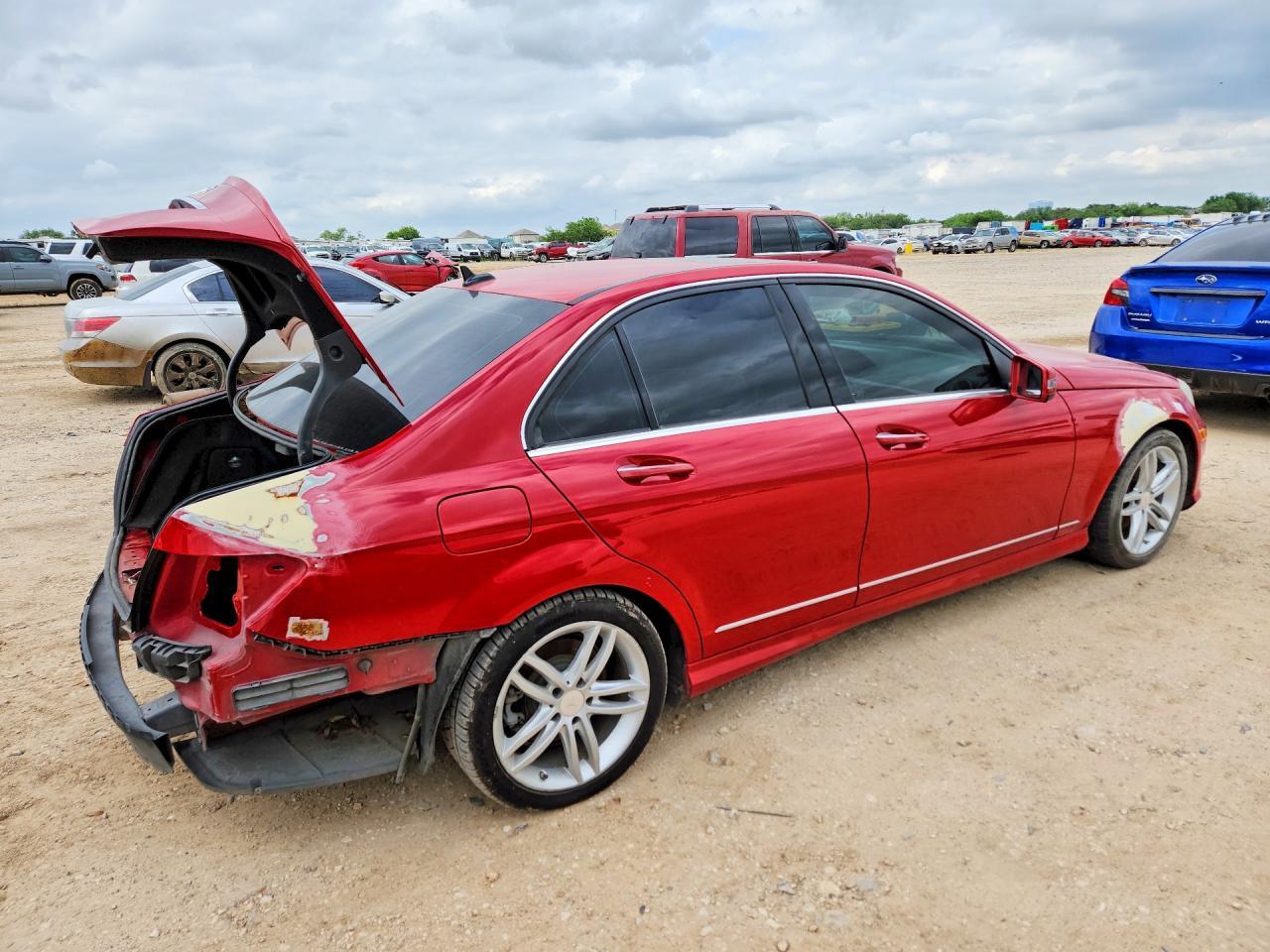 2014 Mercedes-Benz C 250 - zdjęcie 3