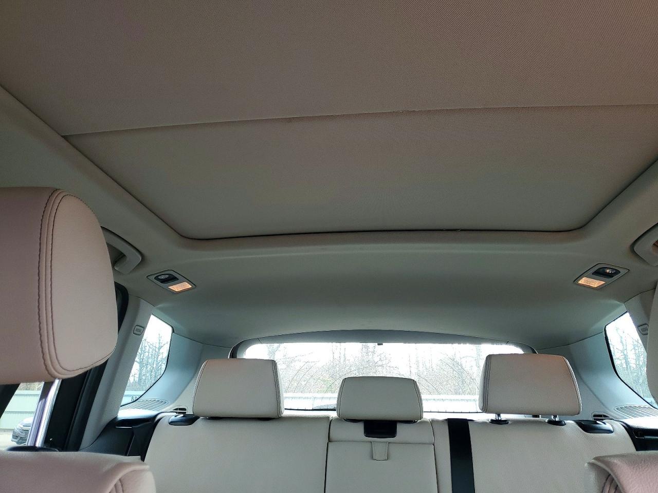 2017 BMW X3 xDrive28I - zdjęcie 10