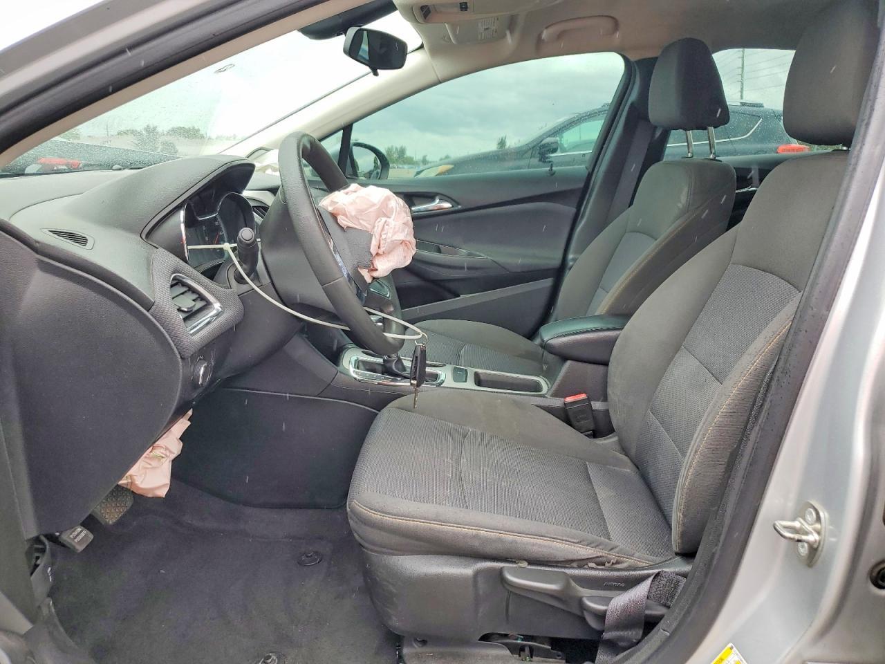 2018 Chevrolet Cruze Ls - zdjęcie 7