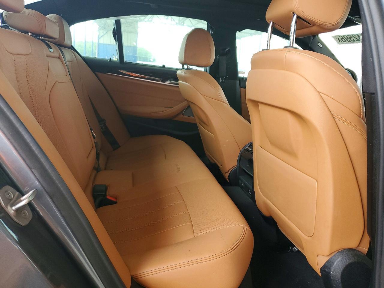 2021 BMW 540 I - zdjęcie 10