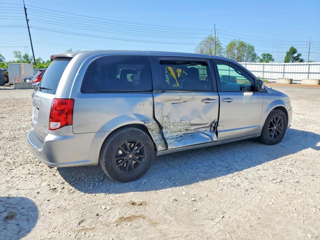 2019 Dodge Grand Caravan Gt - zdjęcie 3