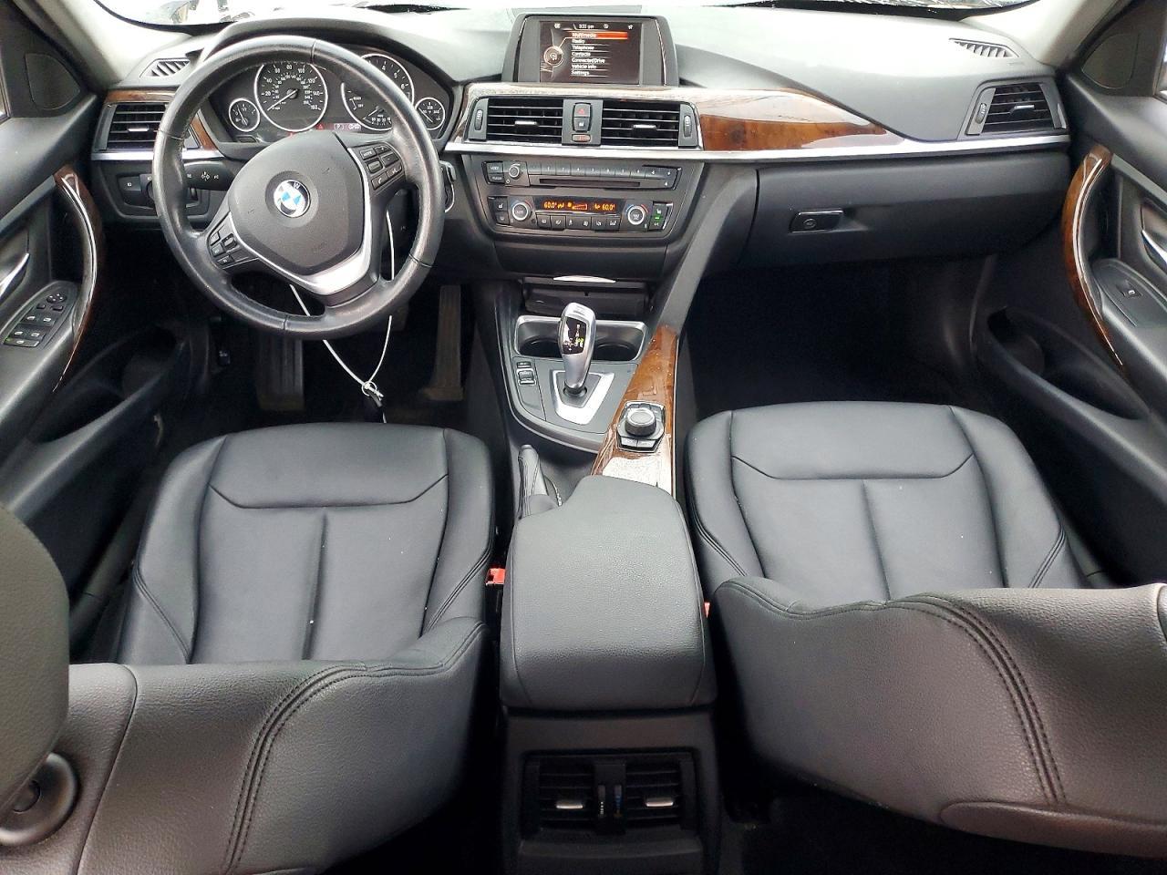 2015 BMW Seria 3 328i - zdjęcie 8