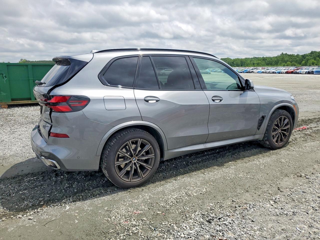 BMW X5 - zdjęcie 3