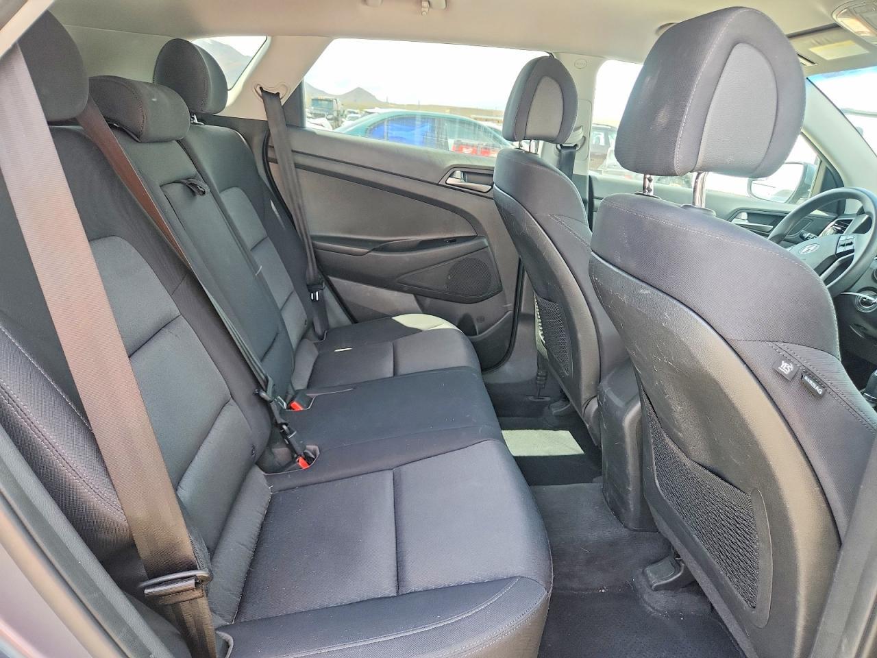 2017 Hyundai Tucson - zdjęcie 10