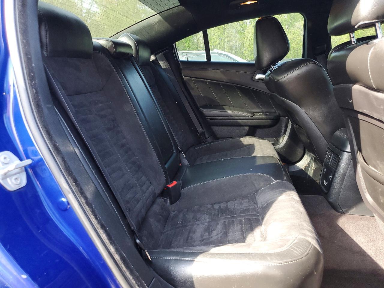 2019 Dodge Charger R - zdjęcie 10