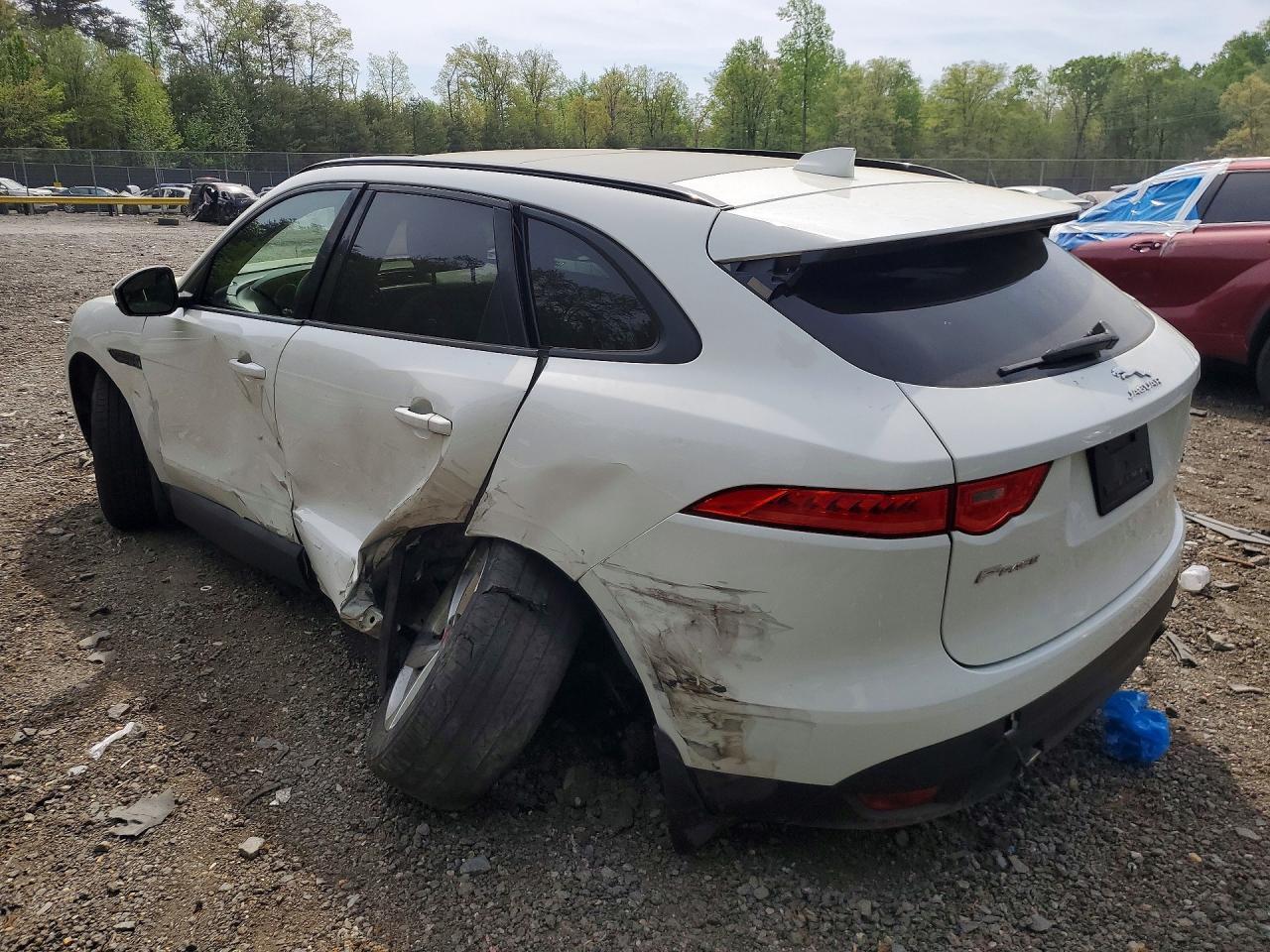 2018 Jaguar F-Pace Premium - zdjęcie 2