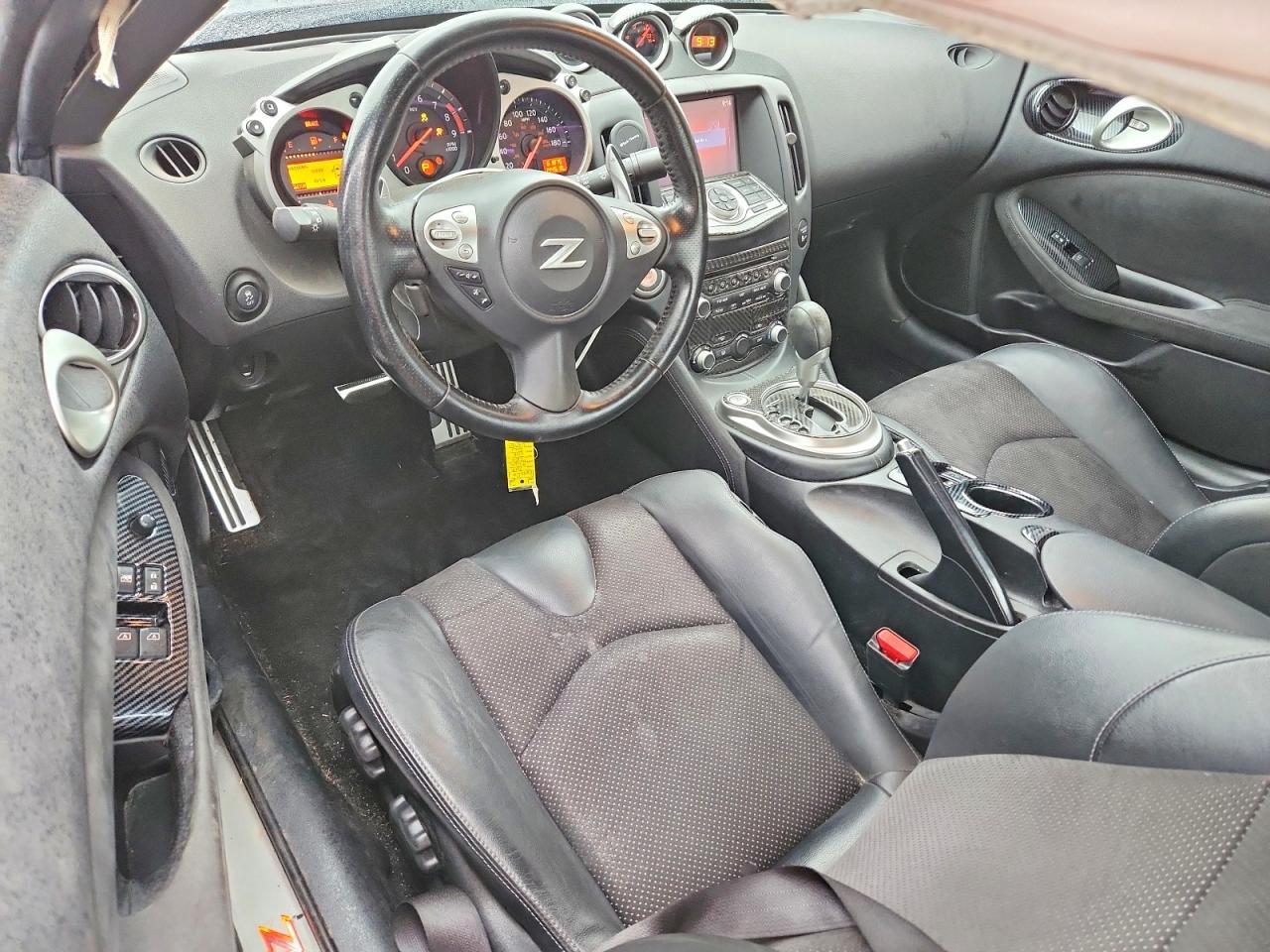 2019 Nissan 370Z Sport Touring - zdjęcie 8