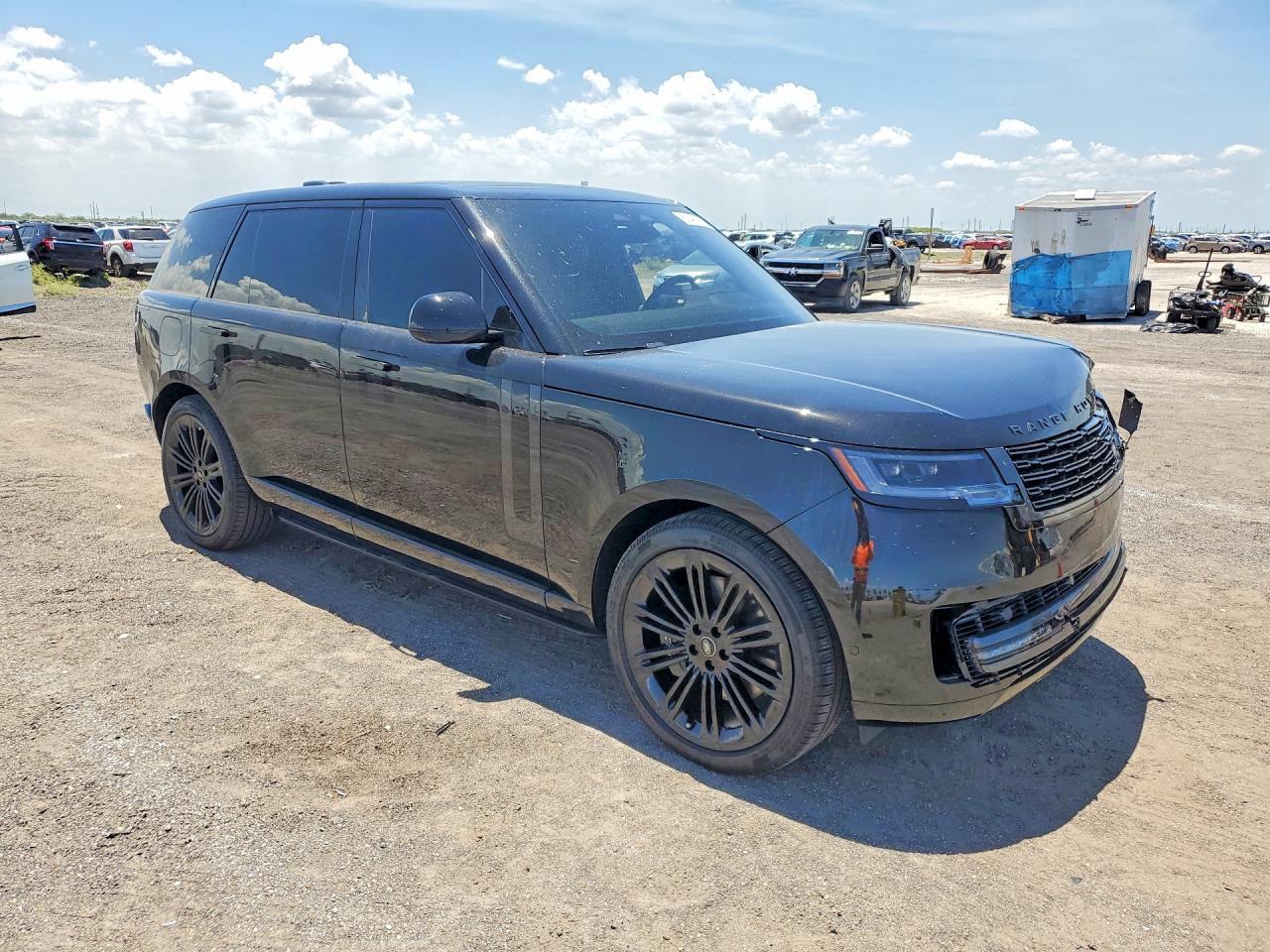 2025 Land Rover Range Rover Se - zdjęcie 4