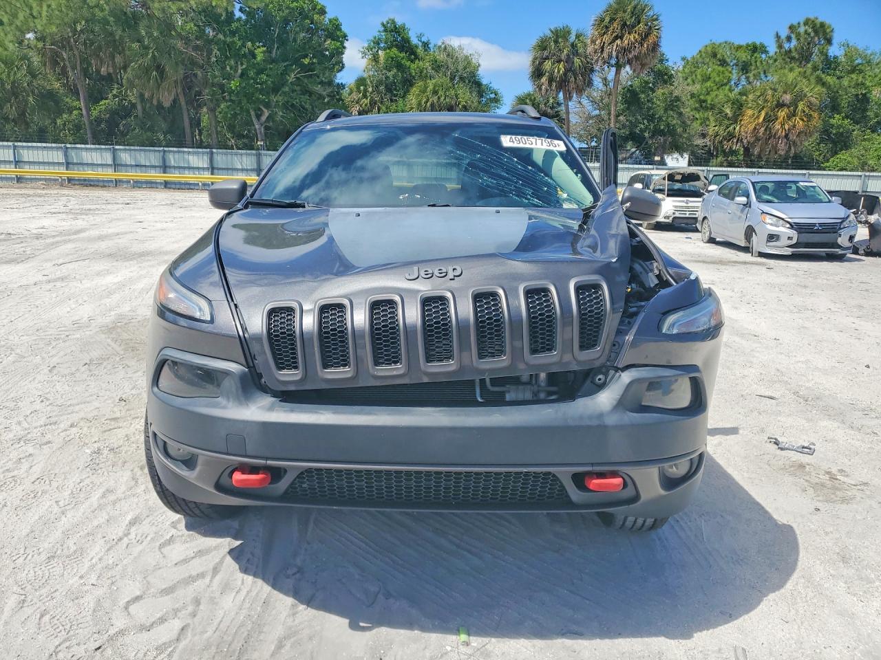 2017 Jeep Cherokee Trailhawk - zdjęcie 5
