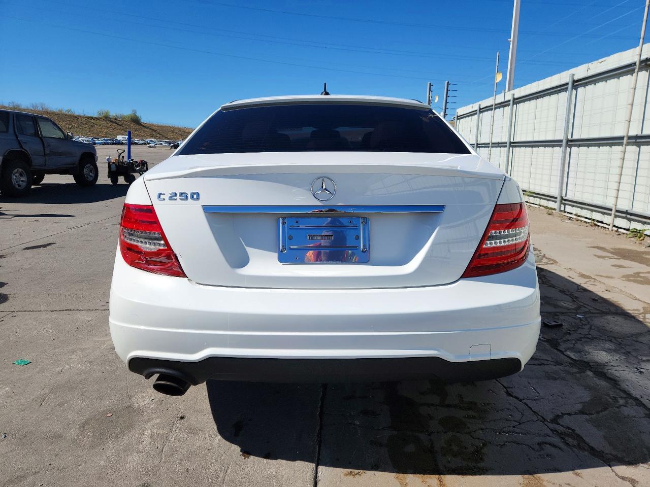 2014 Mercedes-Benz C 250 - zdjęcie 6