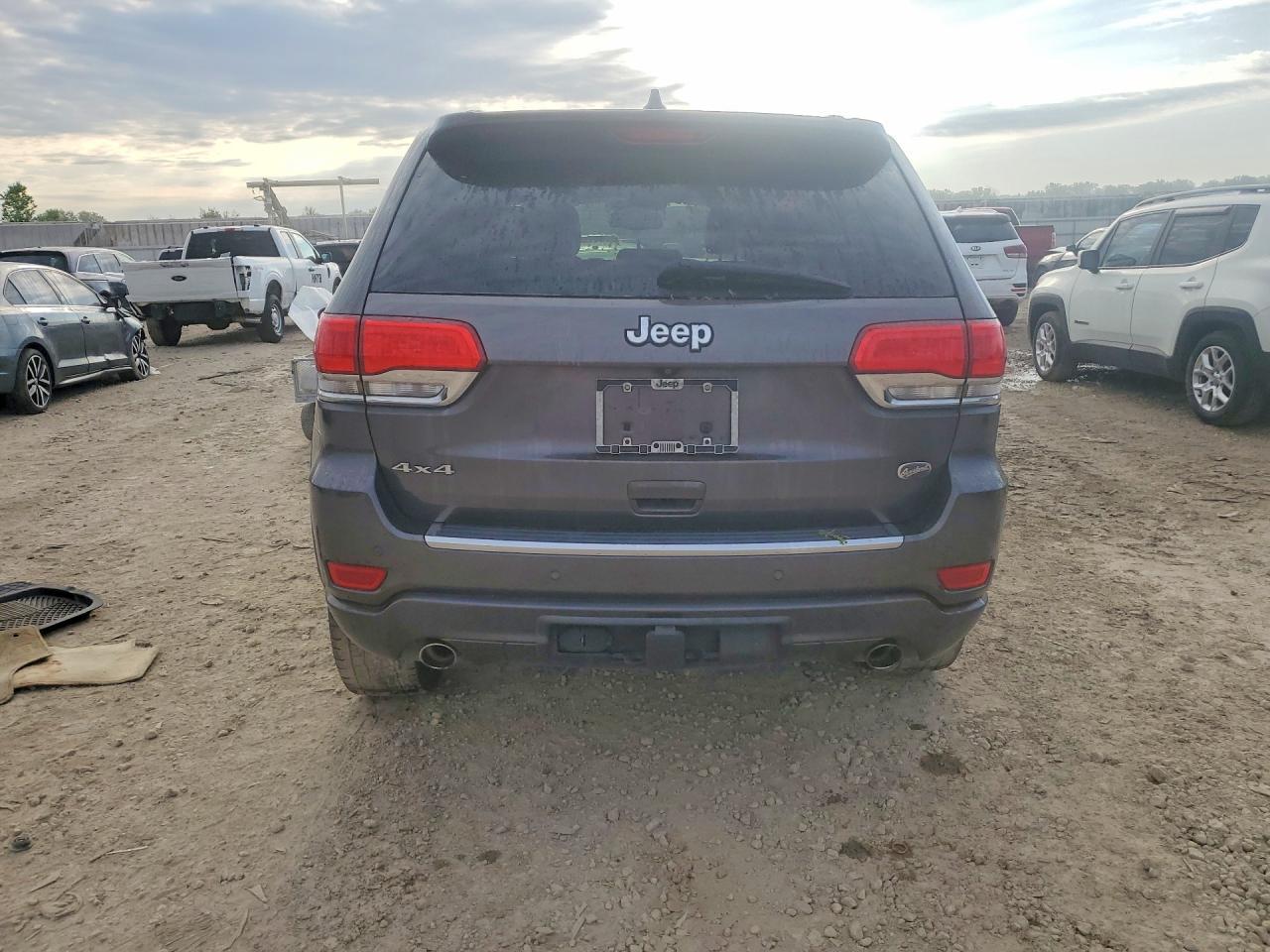 2015 Jeep Cher - zdjęcie 11