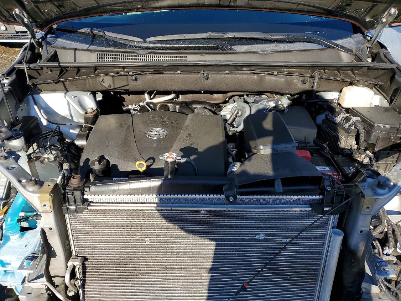 2019 Toyota Highlander Limited Platinum - zdjęcie 11