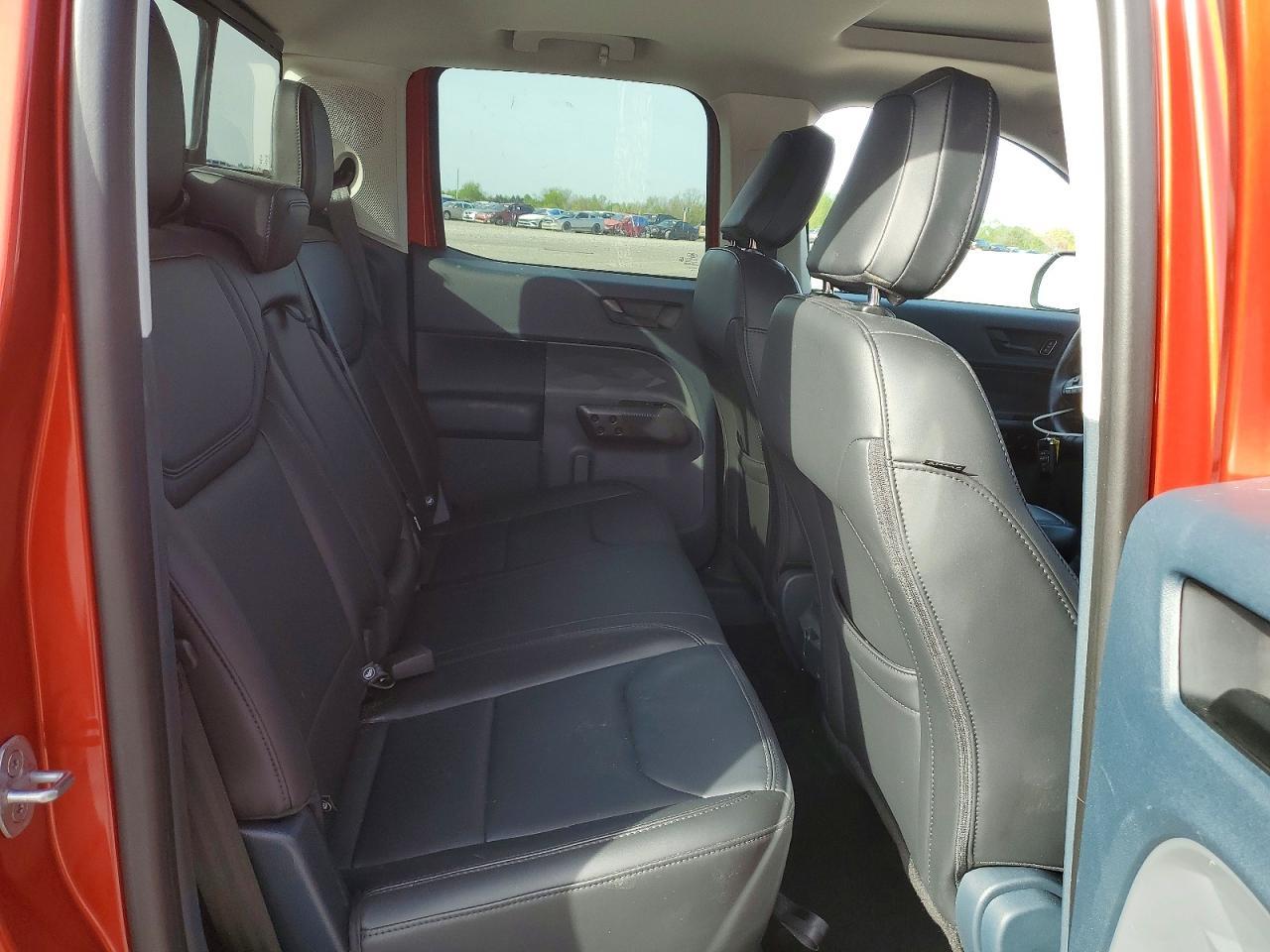 2024 Ford Maverick Lariat - zdjęcie 10