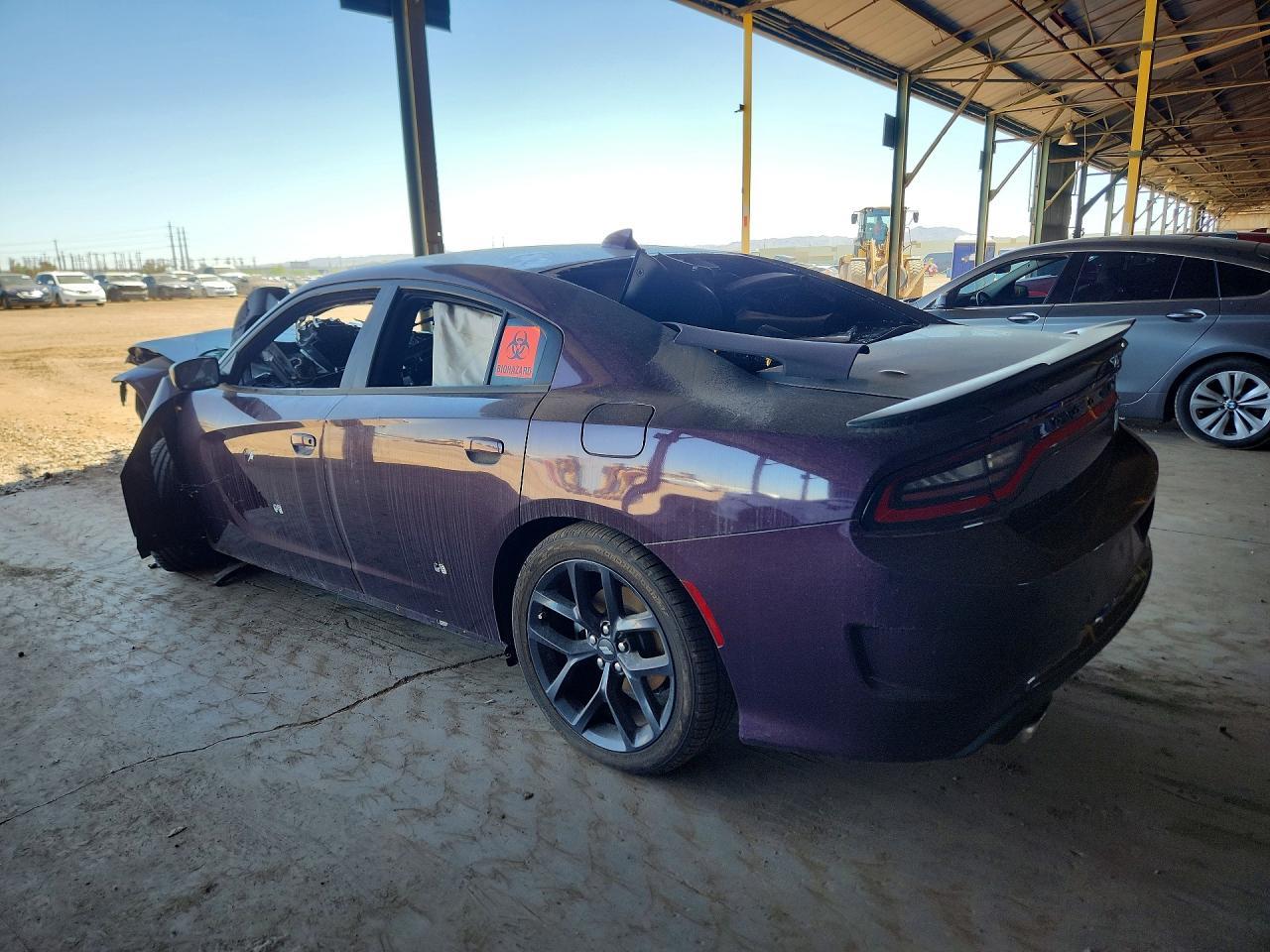 2022 Dodge Charger Gt - zdjęcie 2