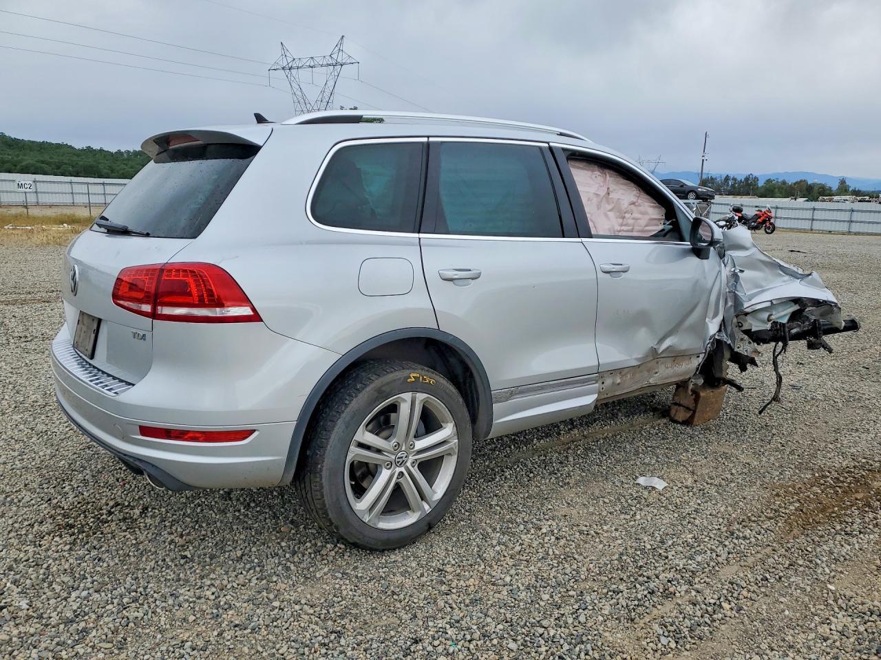 2014 Volkswagen Touareg Tdi - zdjęcie 3