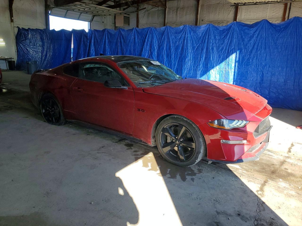 2021 Ford Mustang Gt - zdjęcie 4