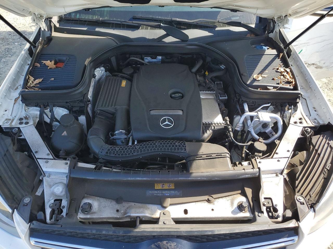 2017 Mercedes-Benz Glc 300 - zdjęcie 12