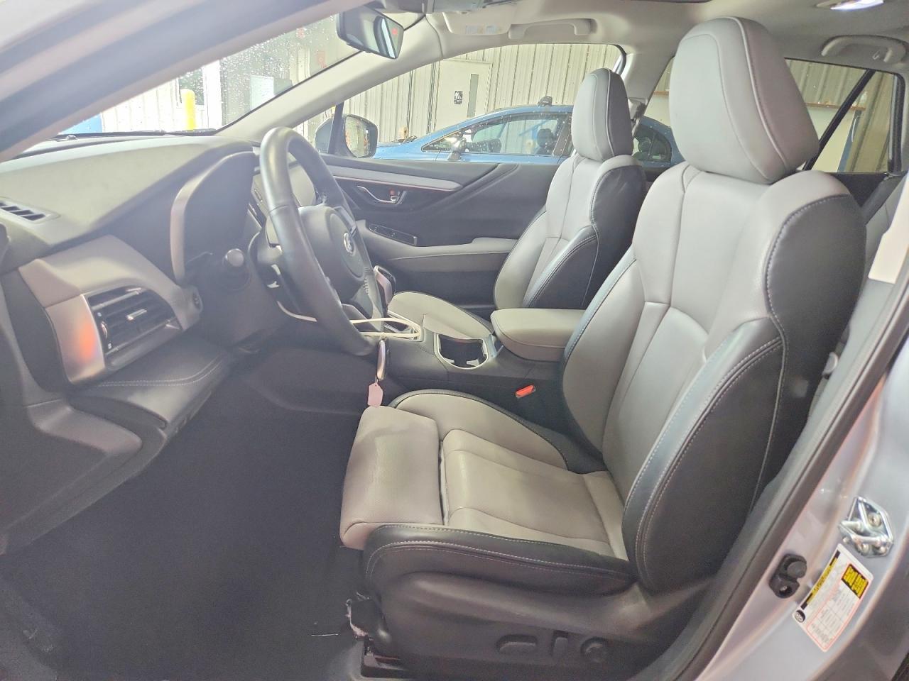 2025 Subaru Outback Limited - zdjęcie 7