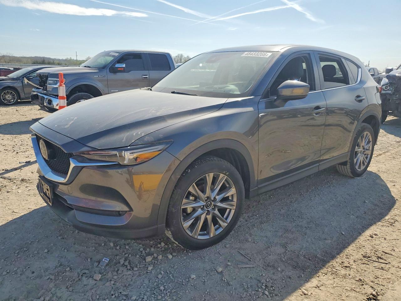 2021 Mazda Cx-5 Grand Touring - zdjęcie główne