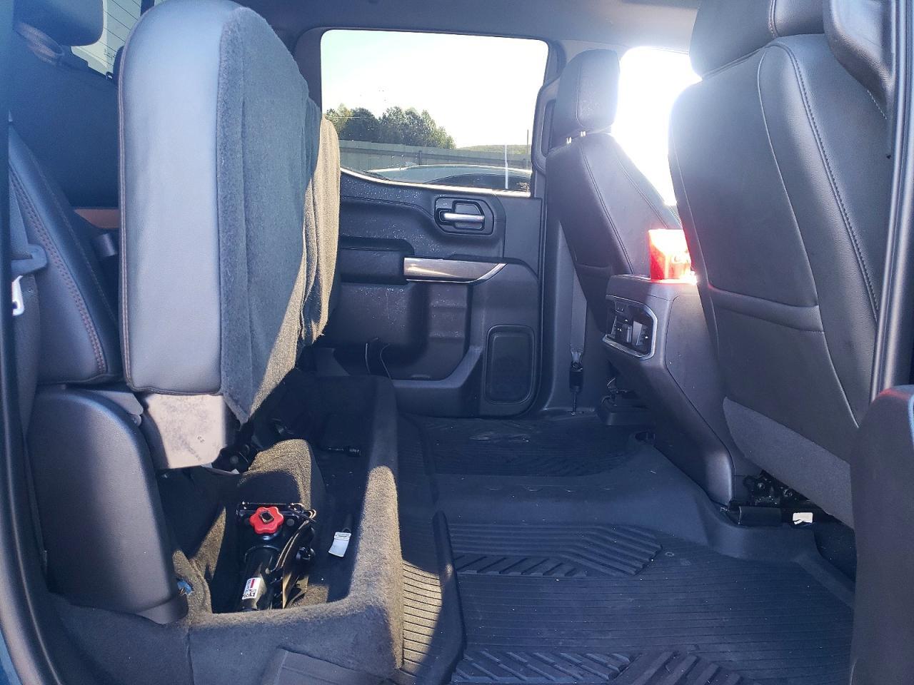 2020 GMC Sierra K1500 At4 - zdjęcie 10