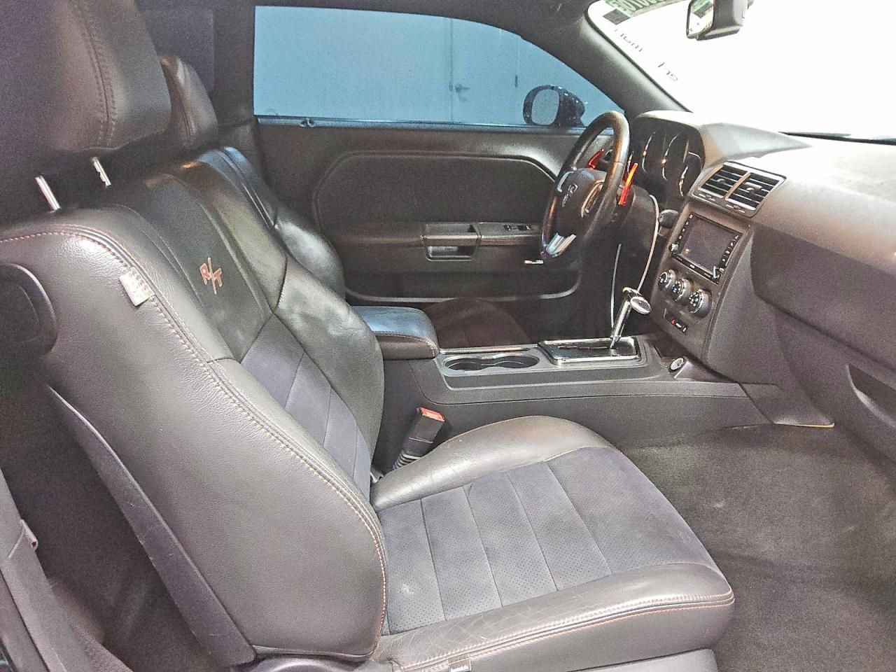 2014 Dodge Challenger R - zdjęcie 10