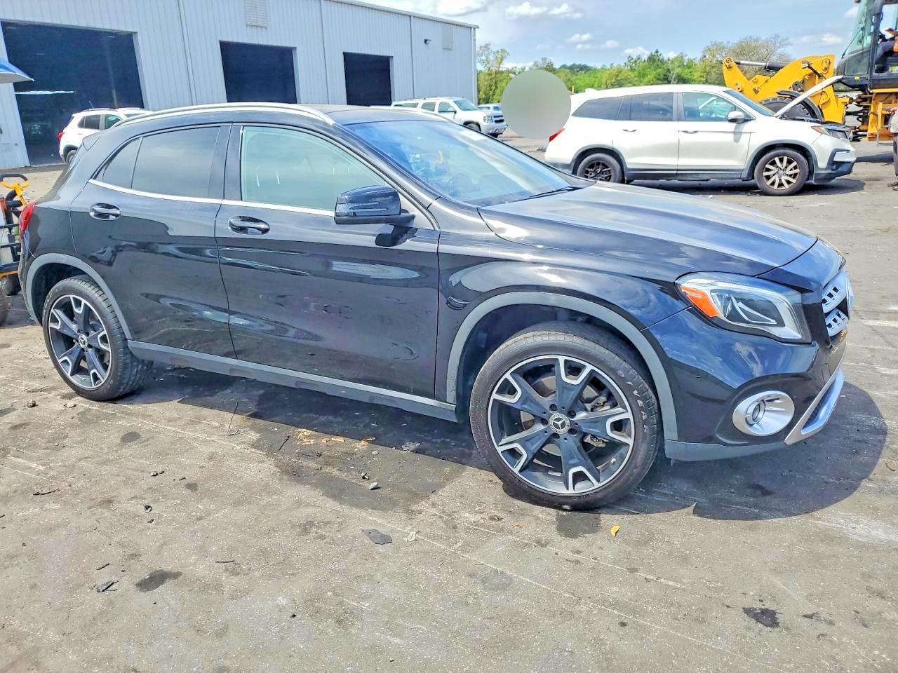 2019 Mercedes-Benz Gla 250 - zdjęcie 4