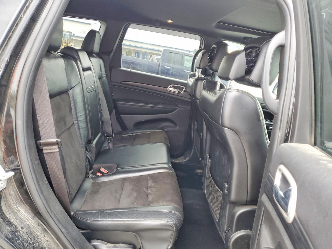 2020 Jeep Grand Cherokee Laredo - zdjęcie 10