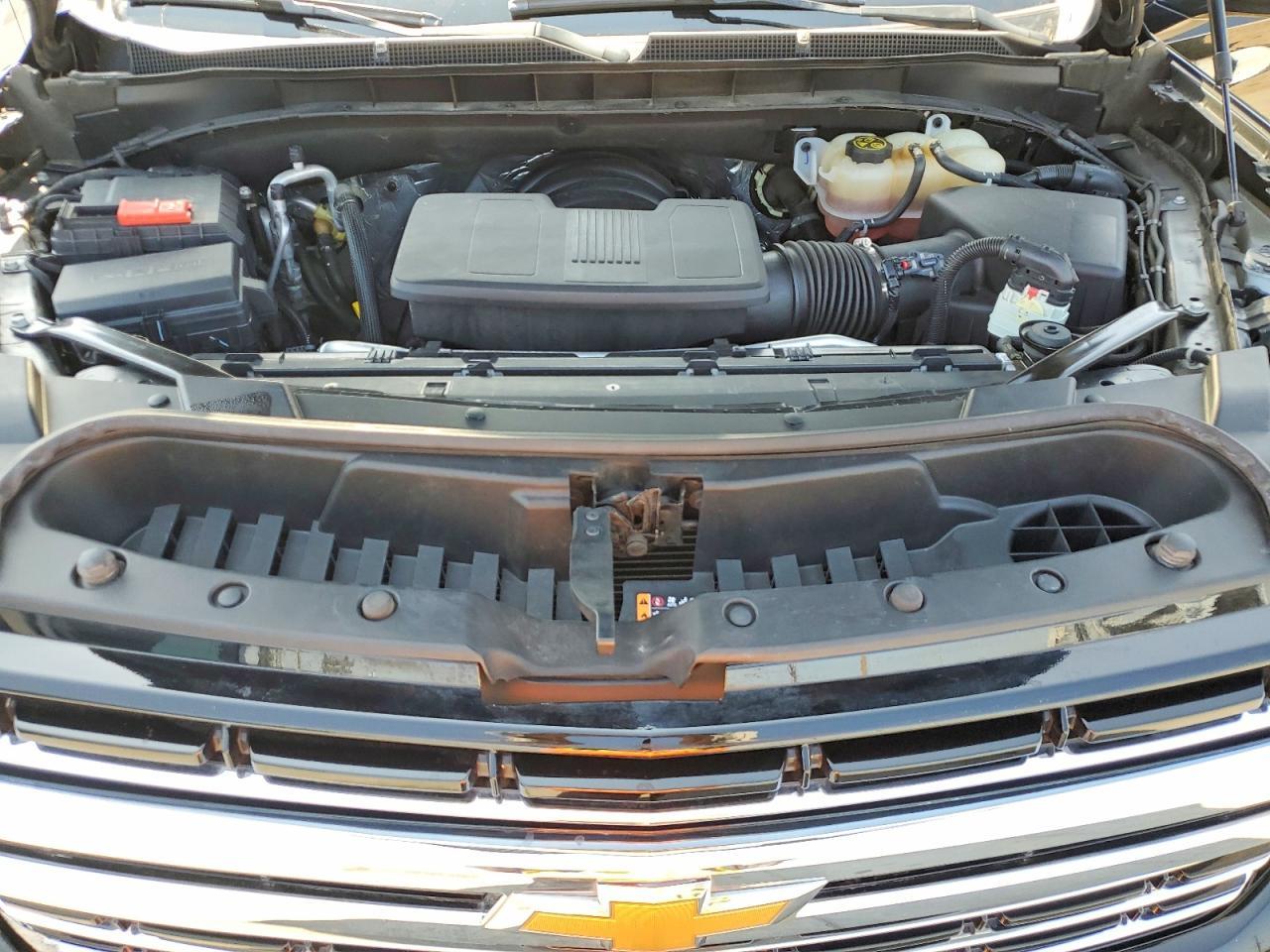 2023 Chevrolet Suburban C1500 Lt - zdjęcie 12