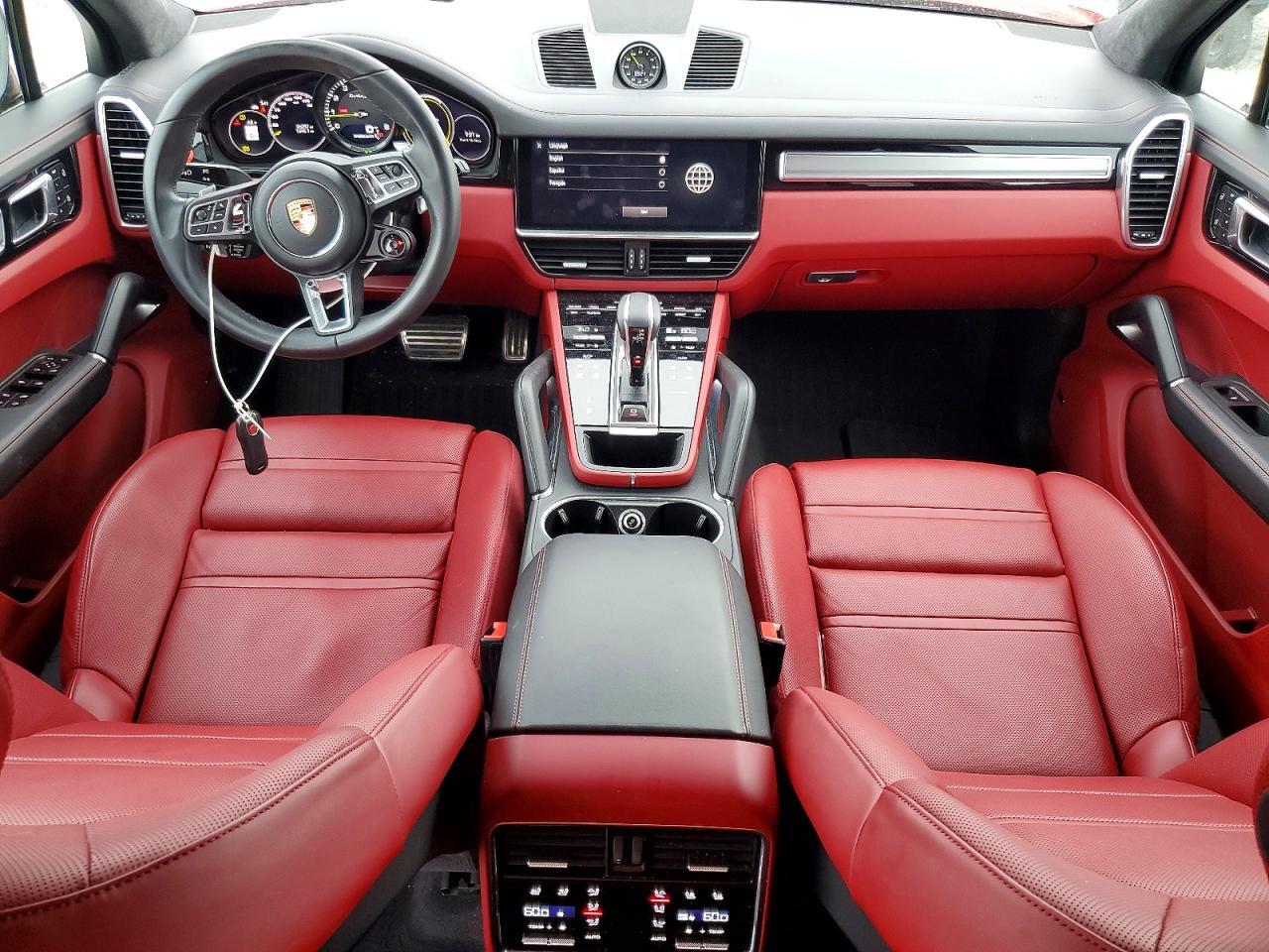 2023 Porsche Cayenne Turbo S E-Hybrid - zdjęcie 8