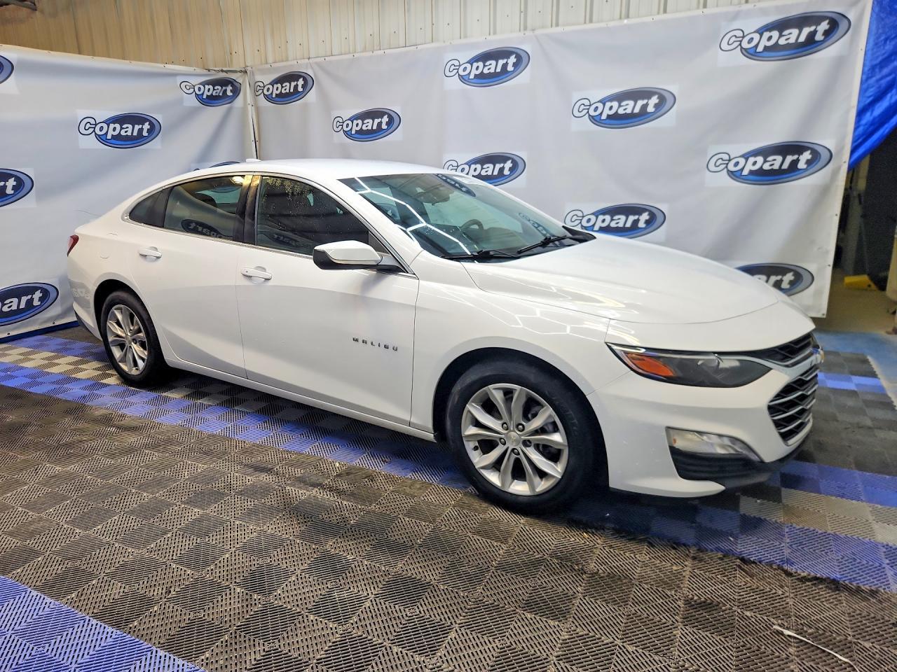 2020 Chevrolet Malibu Lt - zdjęcie 4