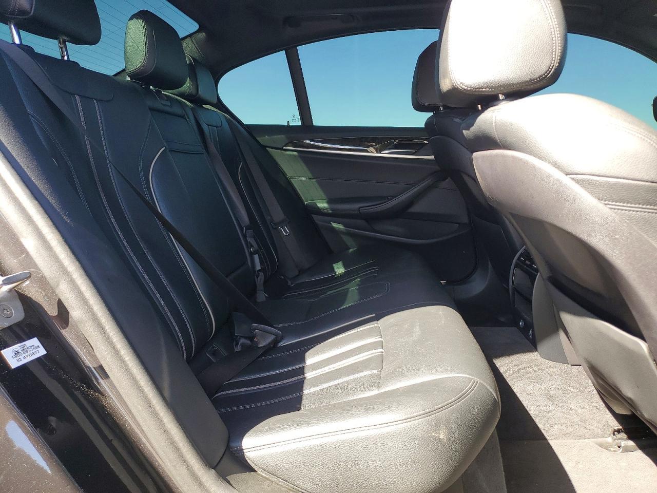 2019 BMW 540 I - zdjęcie 10
