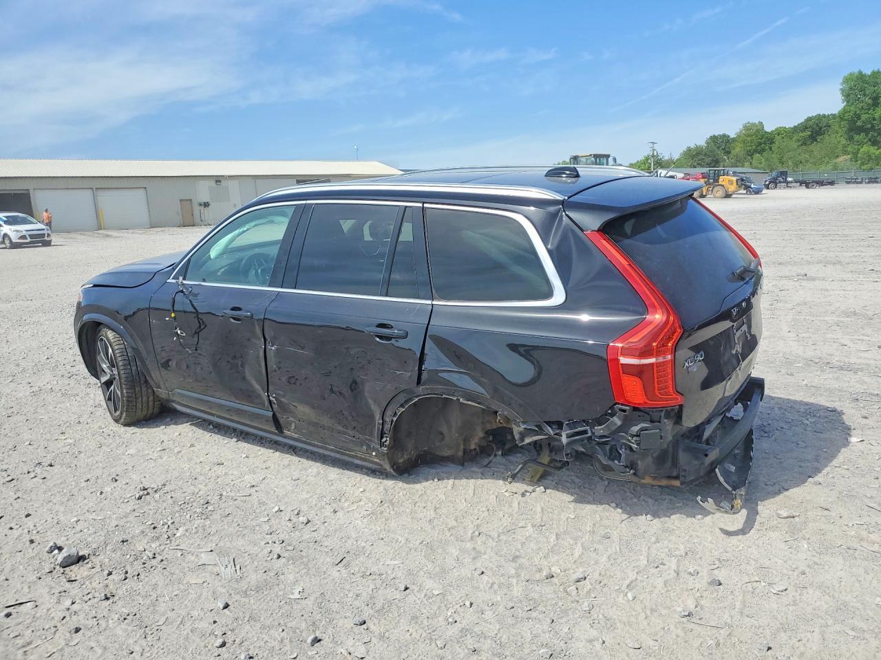 2020 Volvo Xc90 T6 Momentum - zdjęcie 2