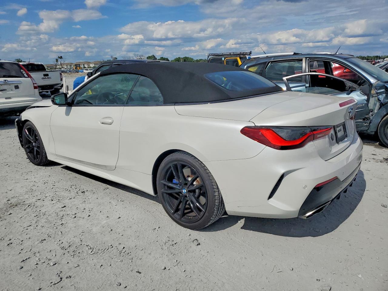 2021 BMW M440I - zdjęcie 2