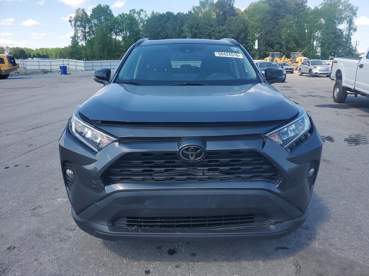 2021 Toyota Rav4 Xle - zdjęcie 5