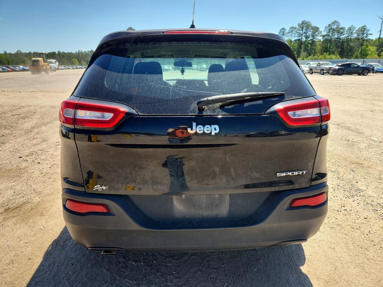 2017 Jeep Cherokee Sport - zdjęcie 6