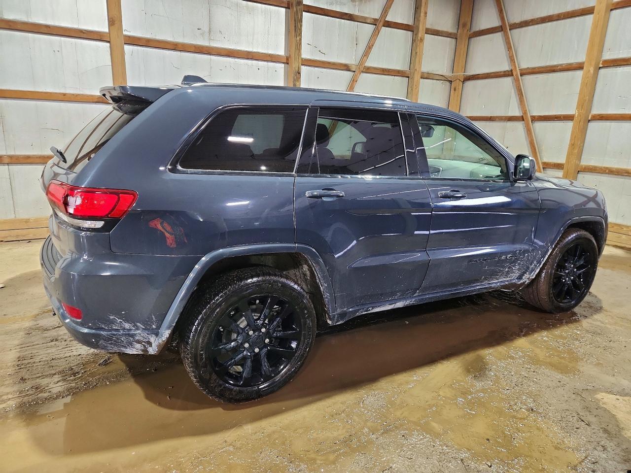 2018 Jeep Grand Cherokee Laredo - zdjęcie 3