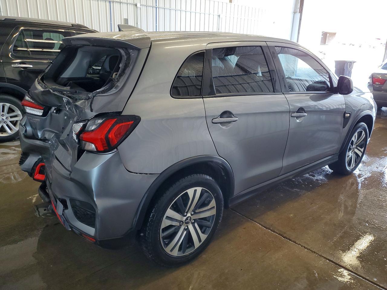 2024 Mitsubishi Outlander Sport S - zdjęcie 3