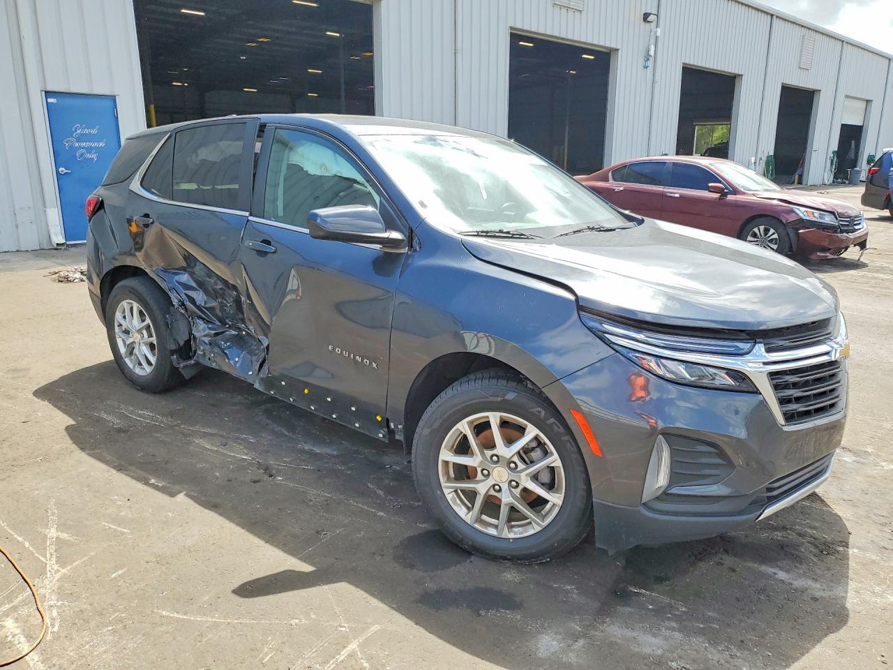 2023 Chevrolet Equinox Lt - zdjęcie 4