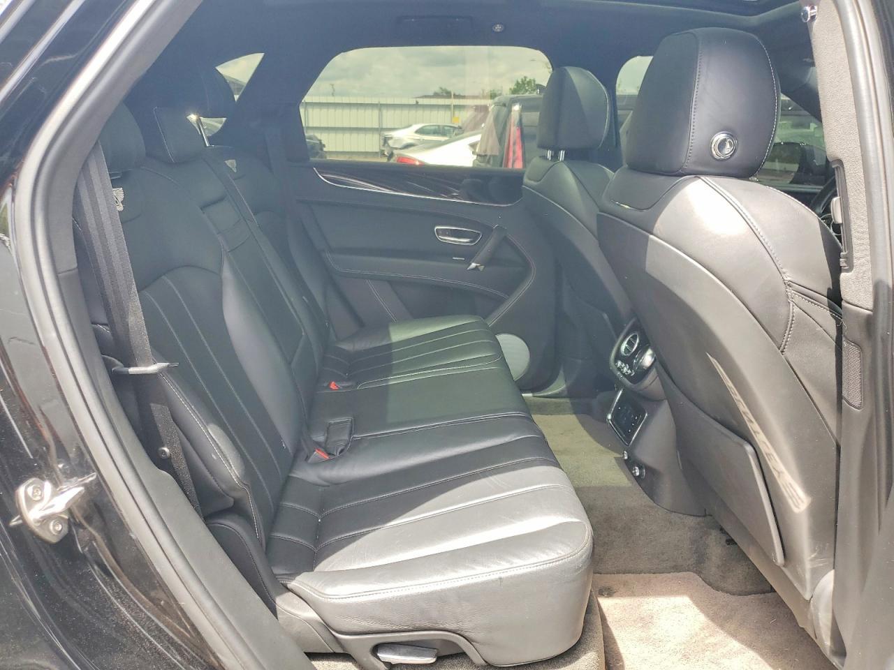2019 Bentley Bentayga - zdjęcie 11