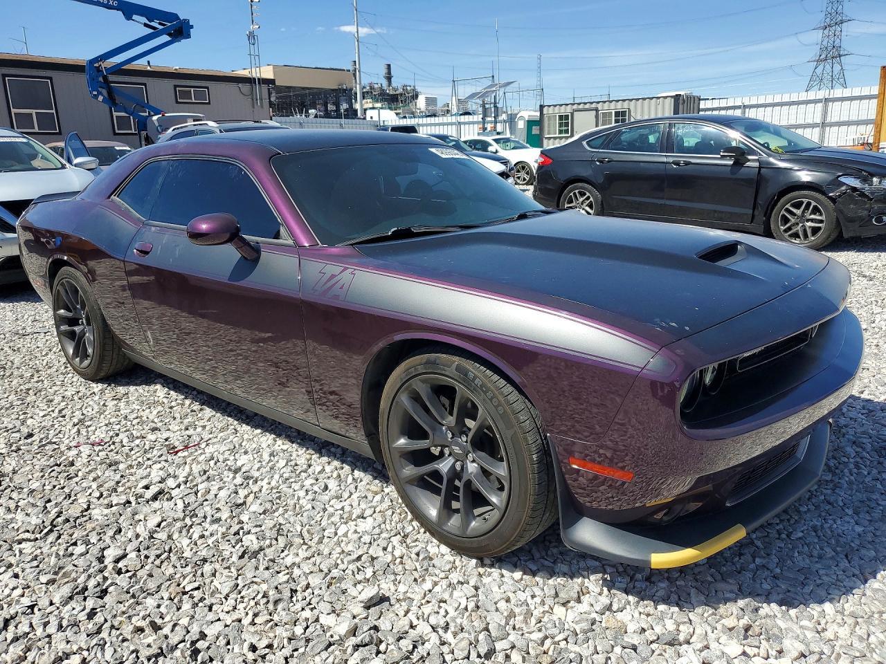 2021 Dodge Challenger R - zdjęcie 4