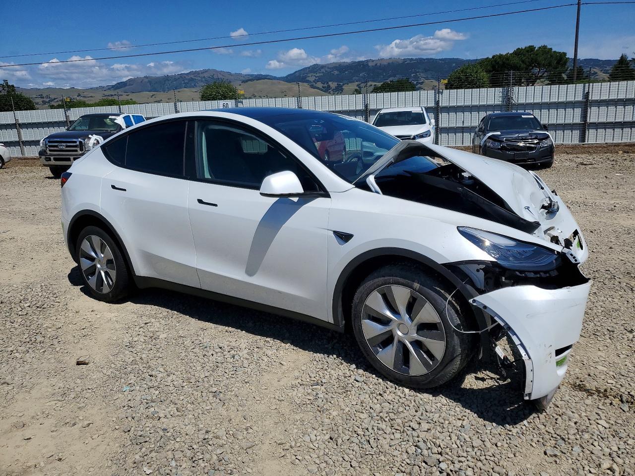 2023 Tesla Model Y - zdjęcie 4